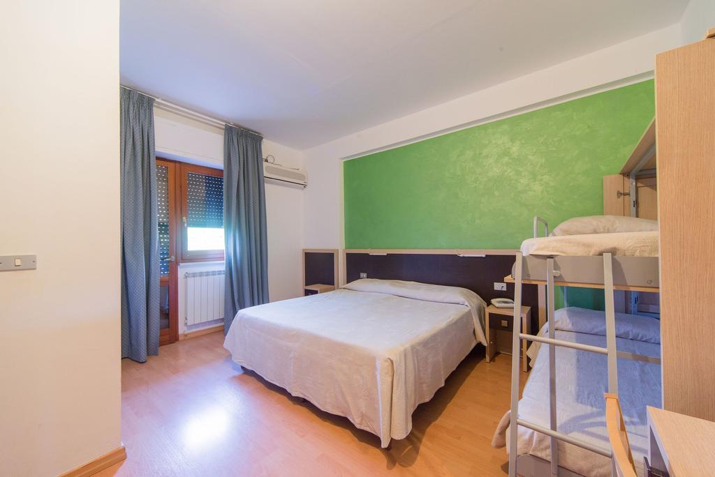 Hotel Del Camerlengo Fara San Martino Δωμάτιο φωτογραφία